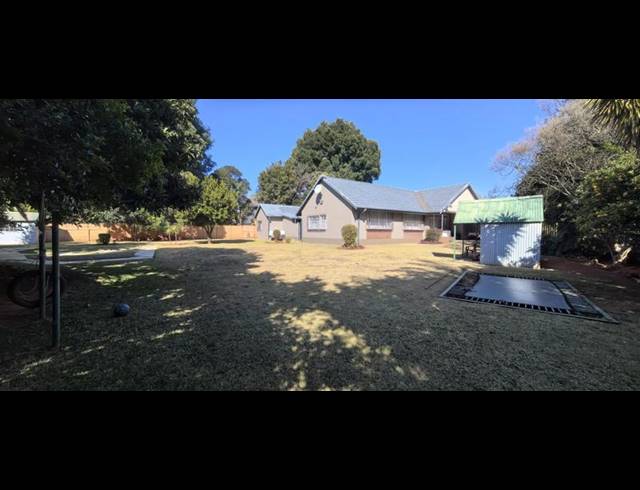 4 BEDROOM HOUSE FOR SALE IN FLORIDA PARK